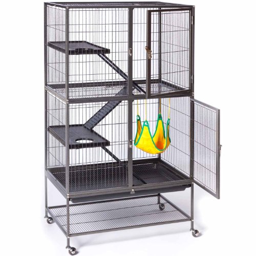 2. Prevue Hendryx Black Fiesty Ferret Cage